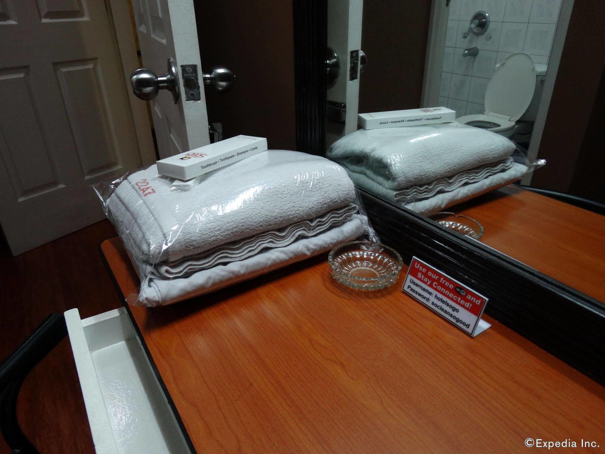 崇光季里诺电机驱动酒店 马尼拉 外观 照片
